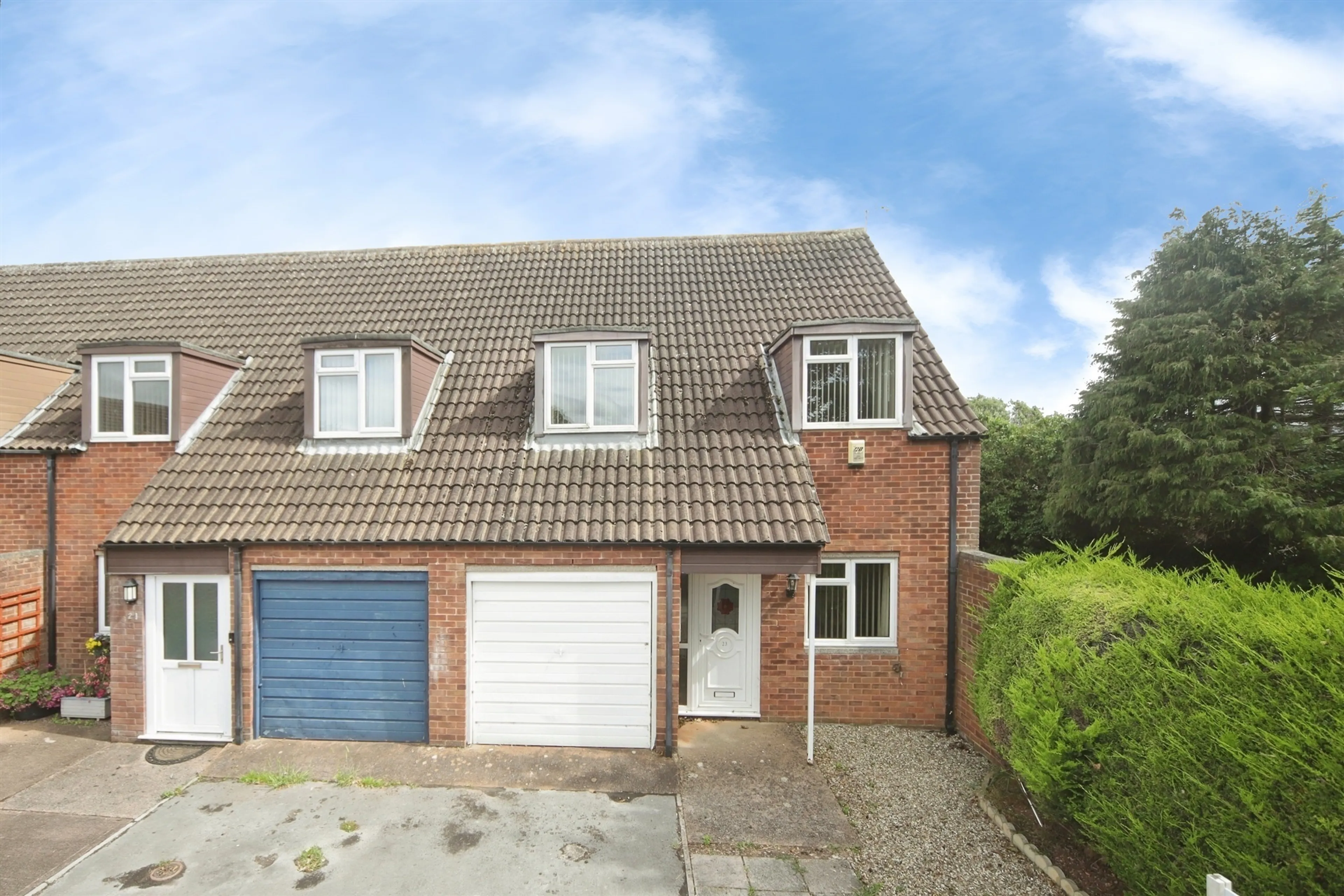 Property photo 0