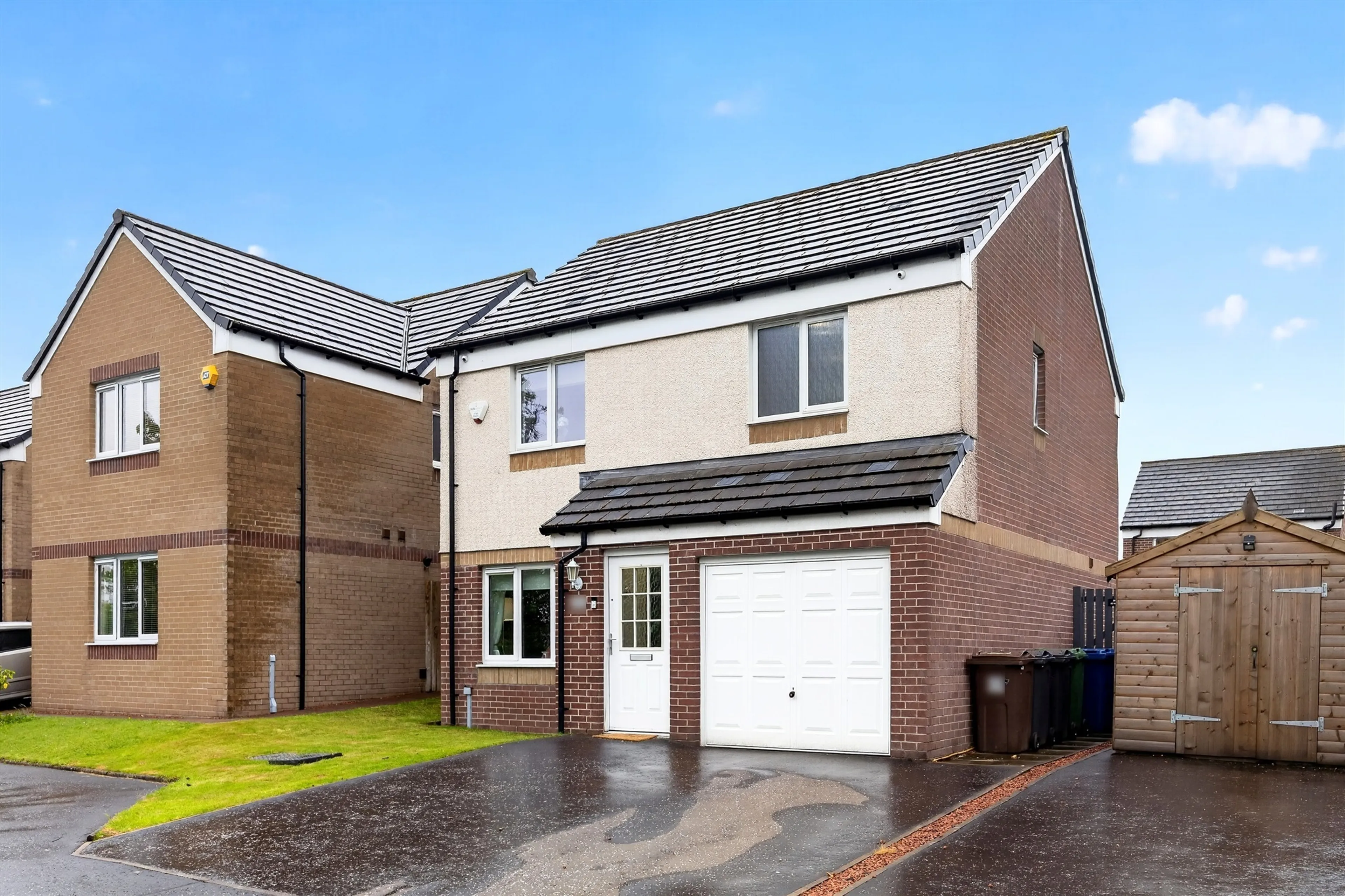 Property at Hallhill Circle, Johnstone