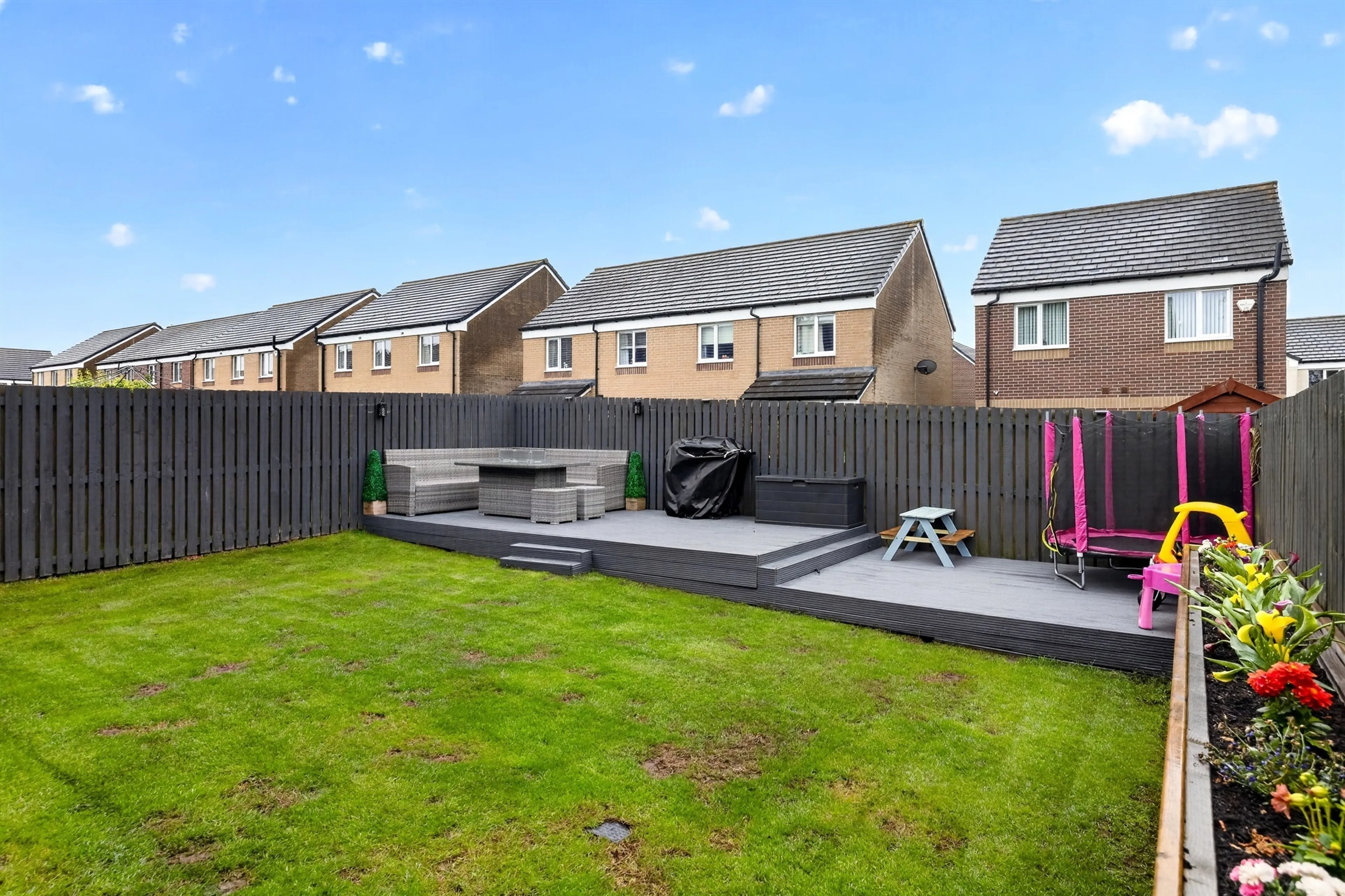Property at Hallhill Circle, Johnstone