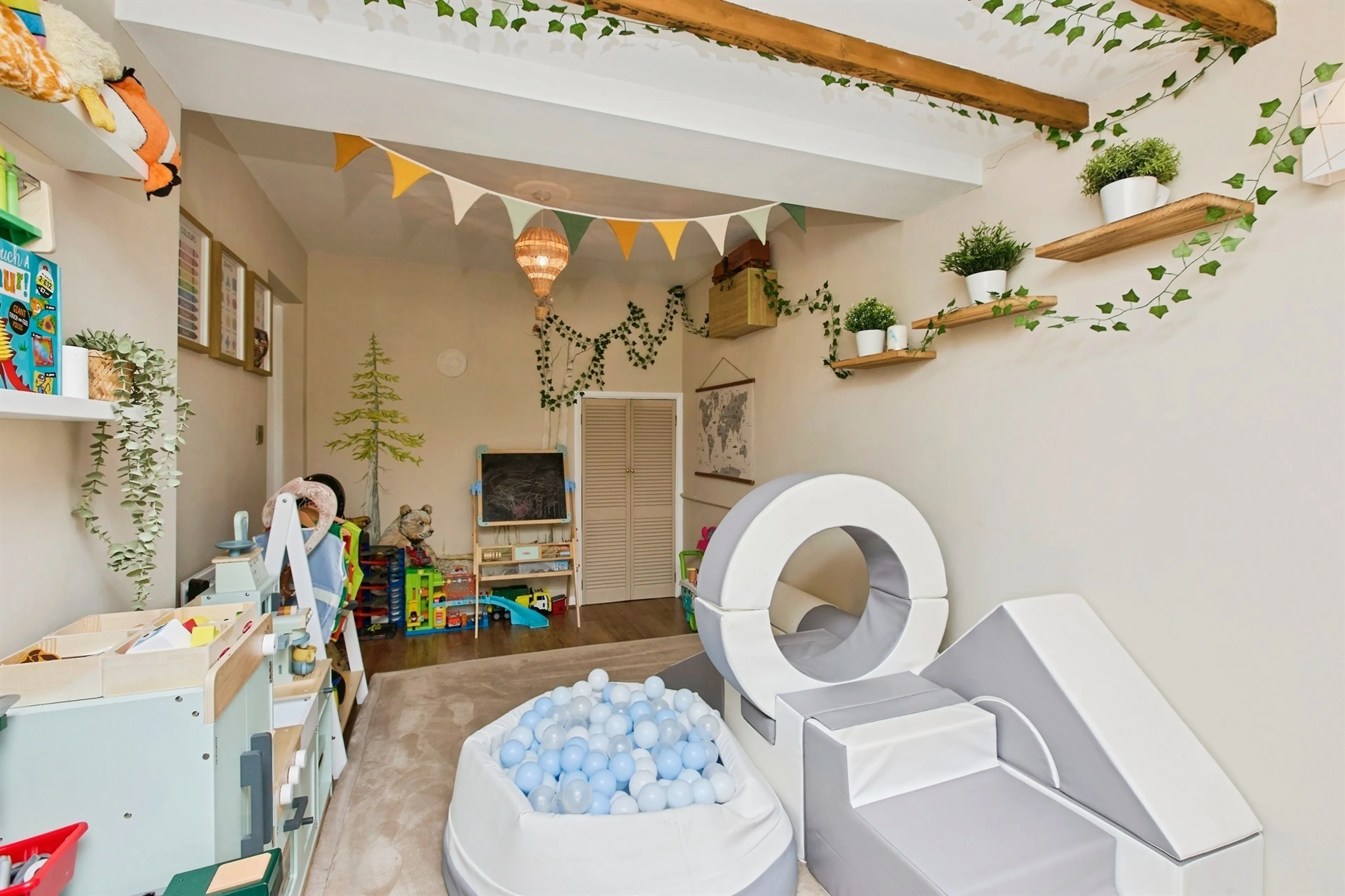 Property photo 16
