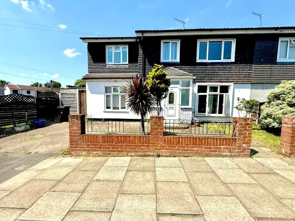 Huntsman Road, Ilford, IG6