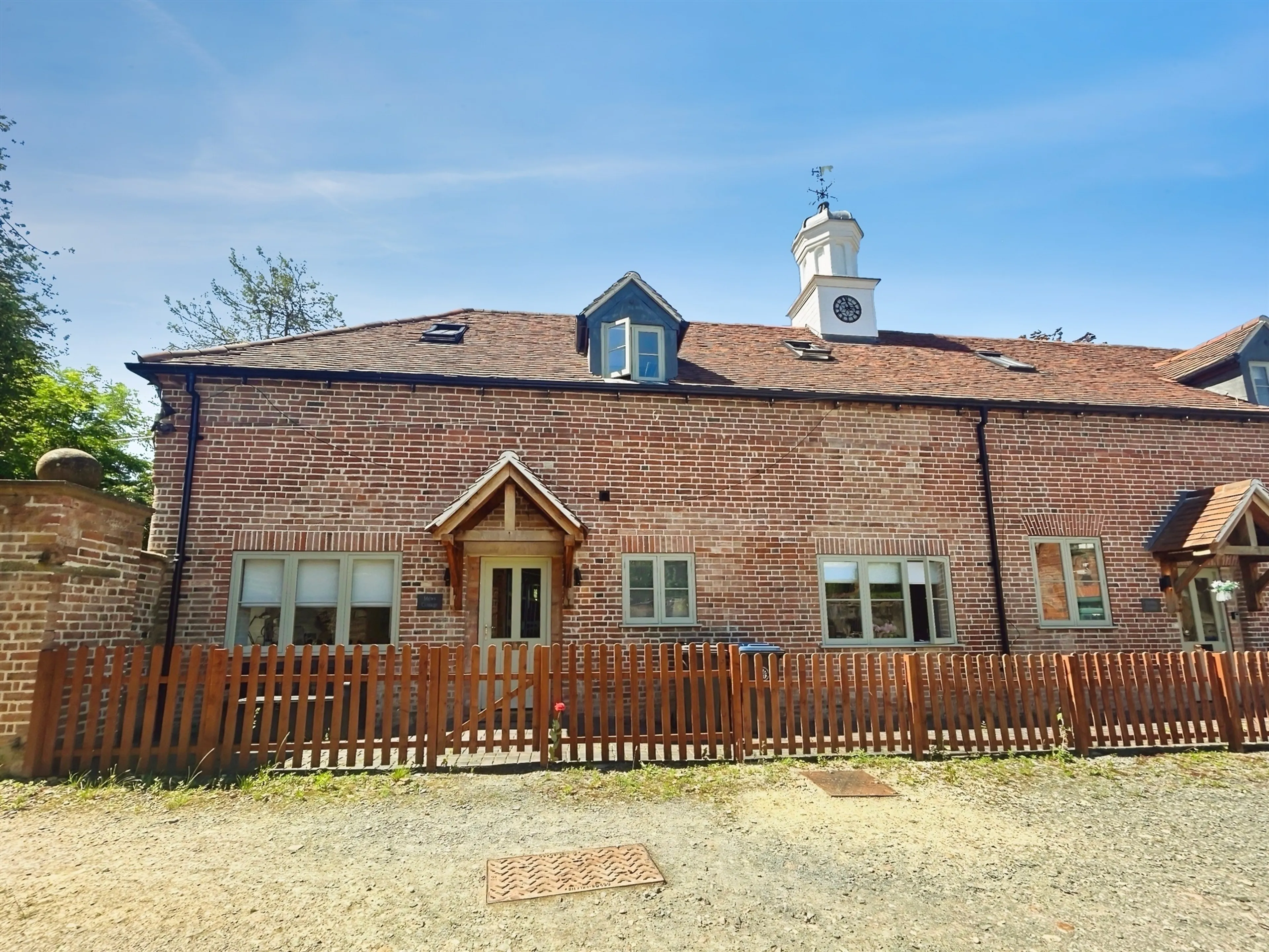 Property photo 0