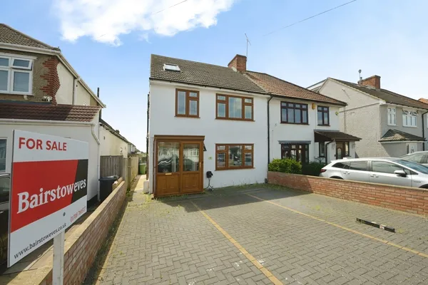 Redriff Road, Romford, RM7