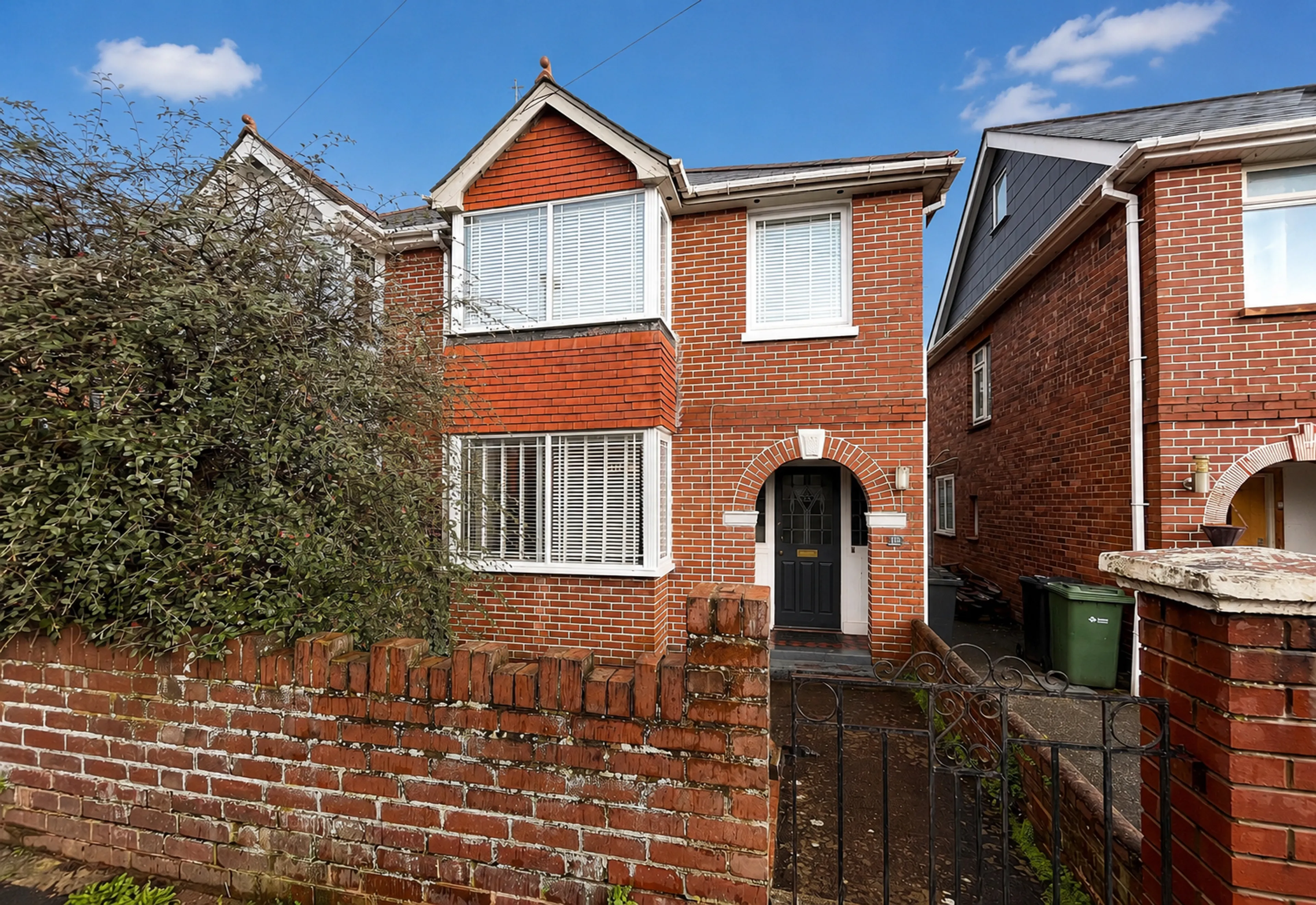 Property photo 0