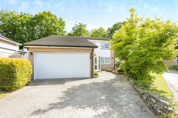 The Ridings, Worth, Crawley, West Sus...