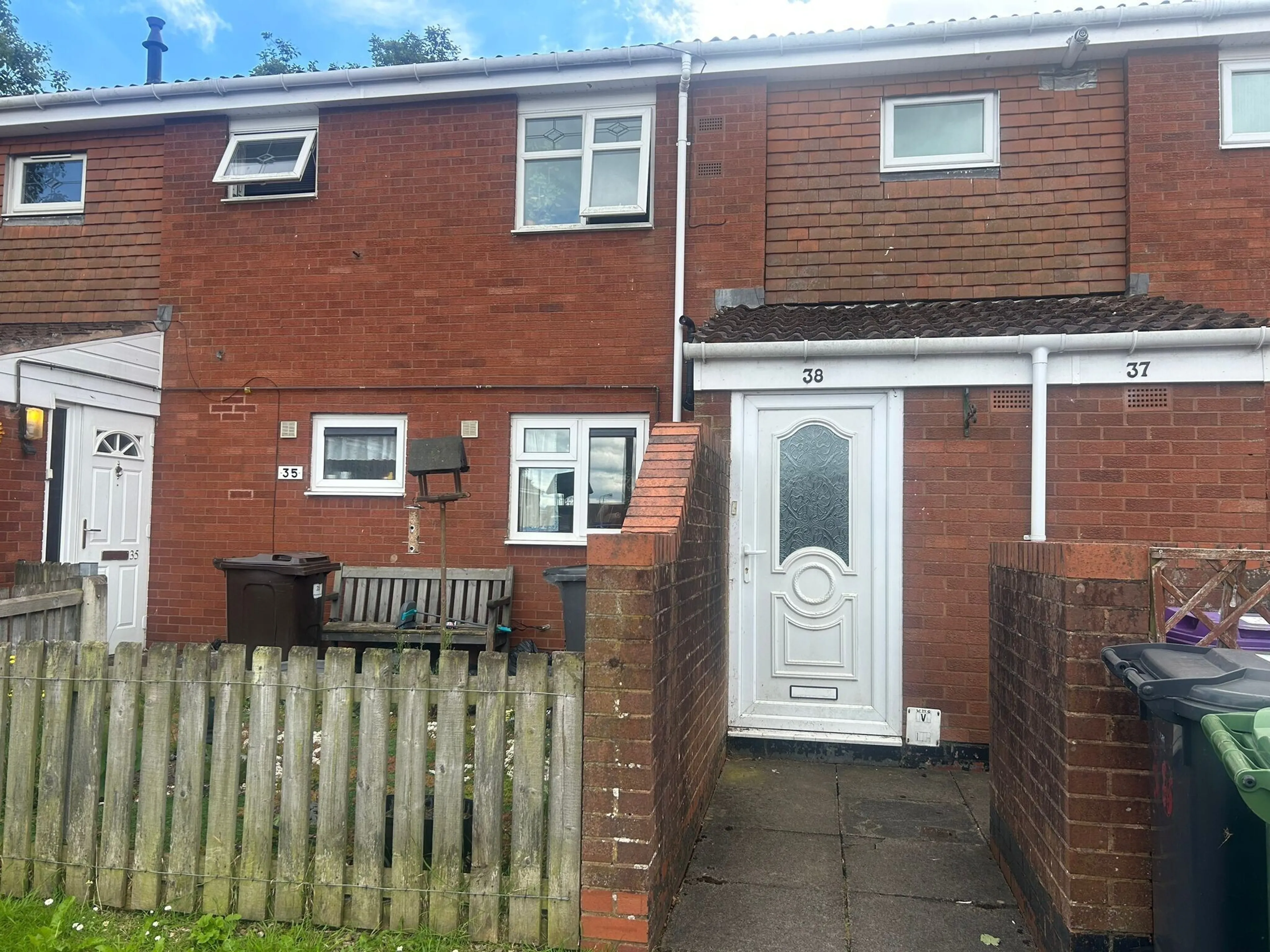 Property photo 0