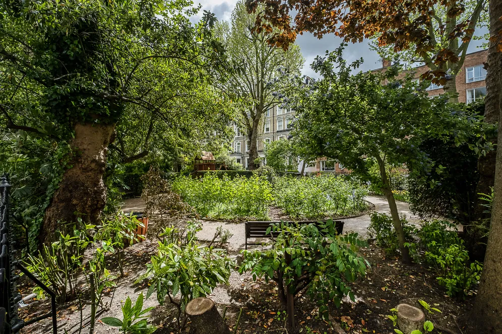 Lexham Gardens, London, W8 photo 3