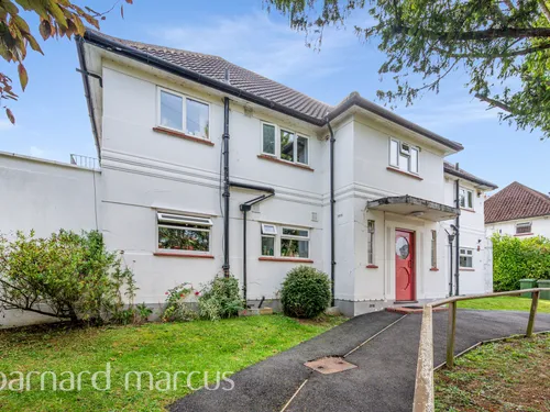 Manor Green Road, EPSOMphoto