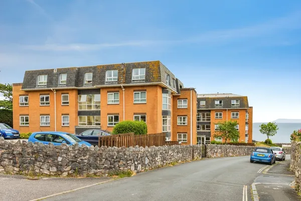 East Cliff Road, Dawlish, Devon, EX7