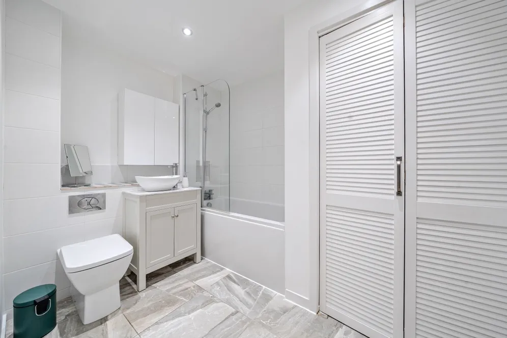 Brompton Park Crescent London SW6 photo 5