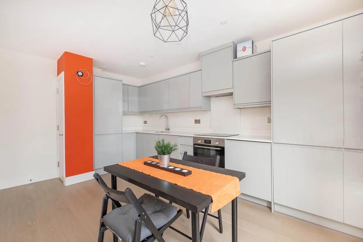 The Broadway Ealing W5 photo 6