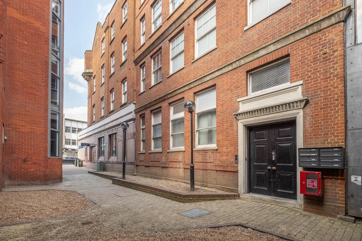 The Broadway Ealing W5 photo 10