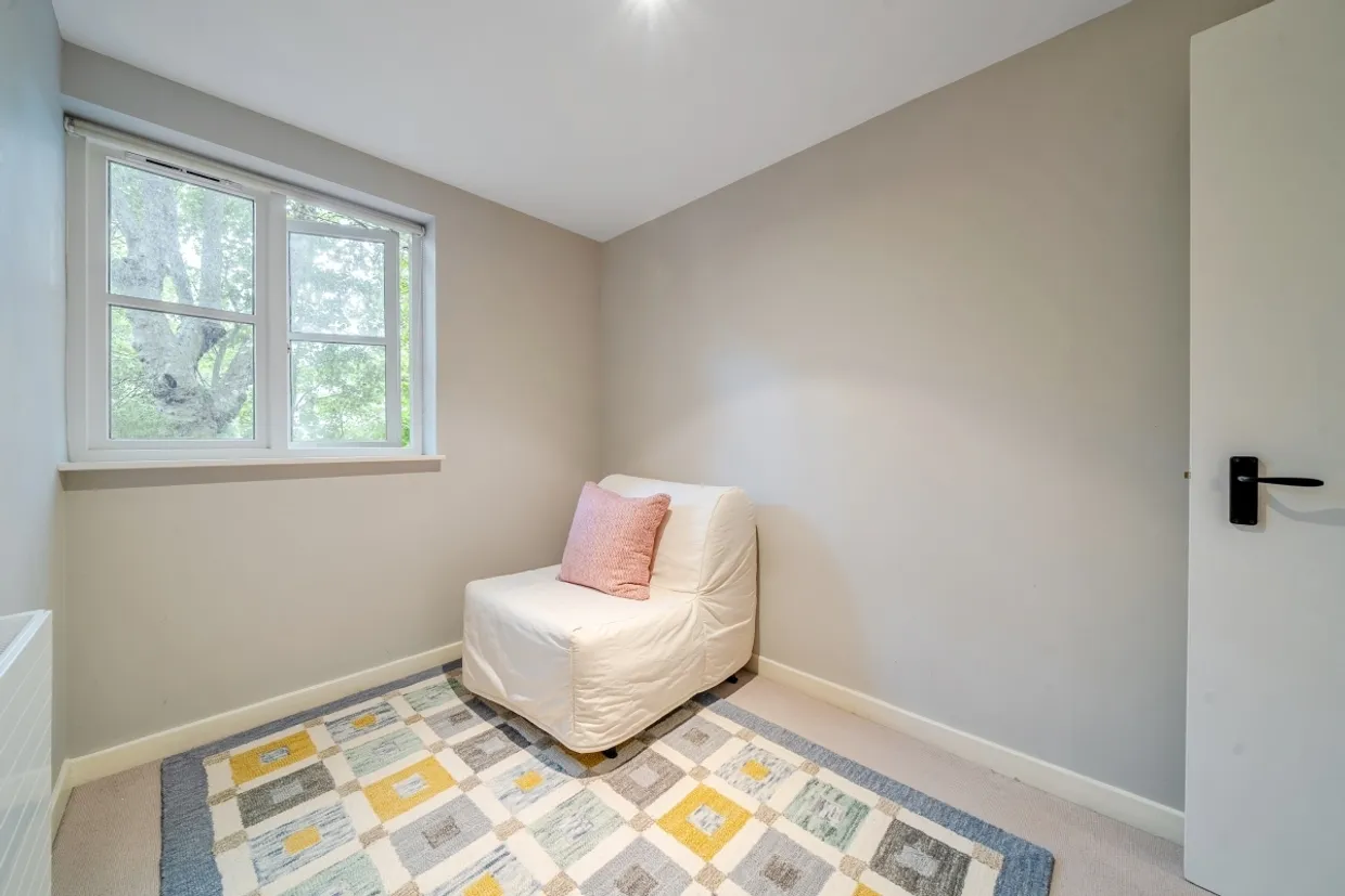 Brompton Park Crescent London SW6 photo 17