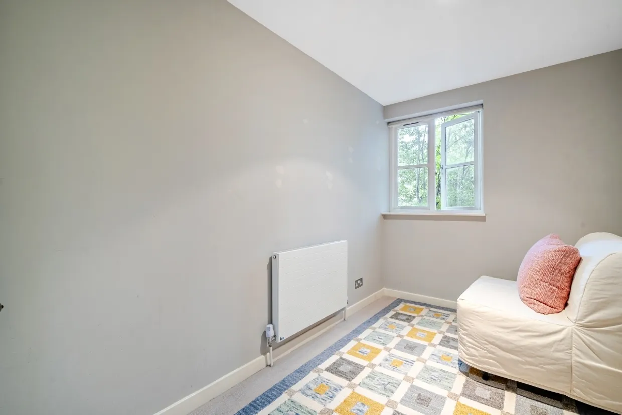 Brompton Park Crescent London SW6 photo 18