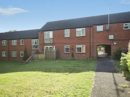Yarlington Close, Norton Fitzwarren, TAUNTONphoto