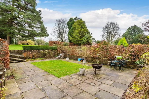 Selsfield Road, West Hoathly, RH19 photo 8