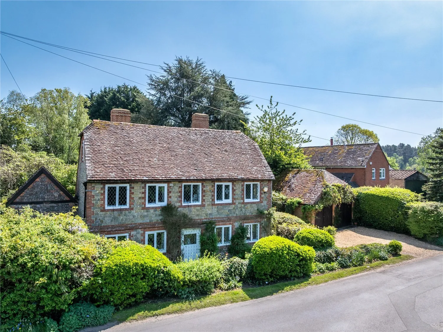 The Street, Stedham, GU29 photo 13