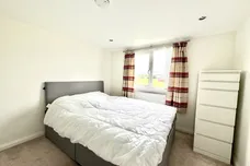 Crossways, YORK