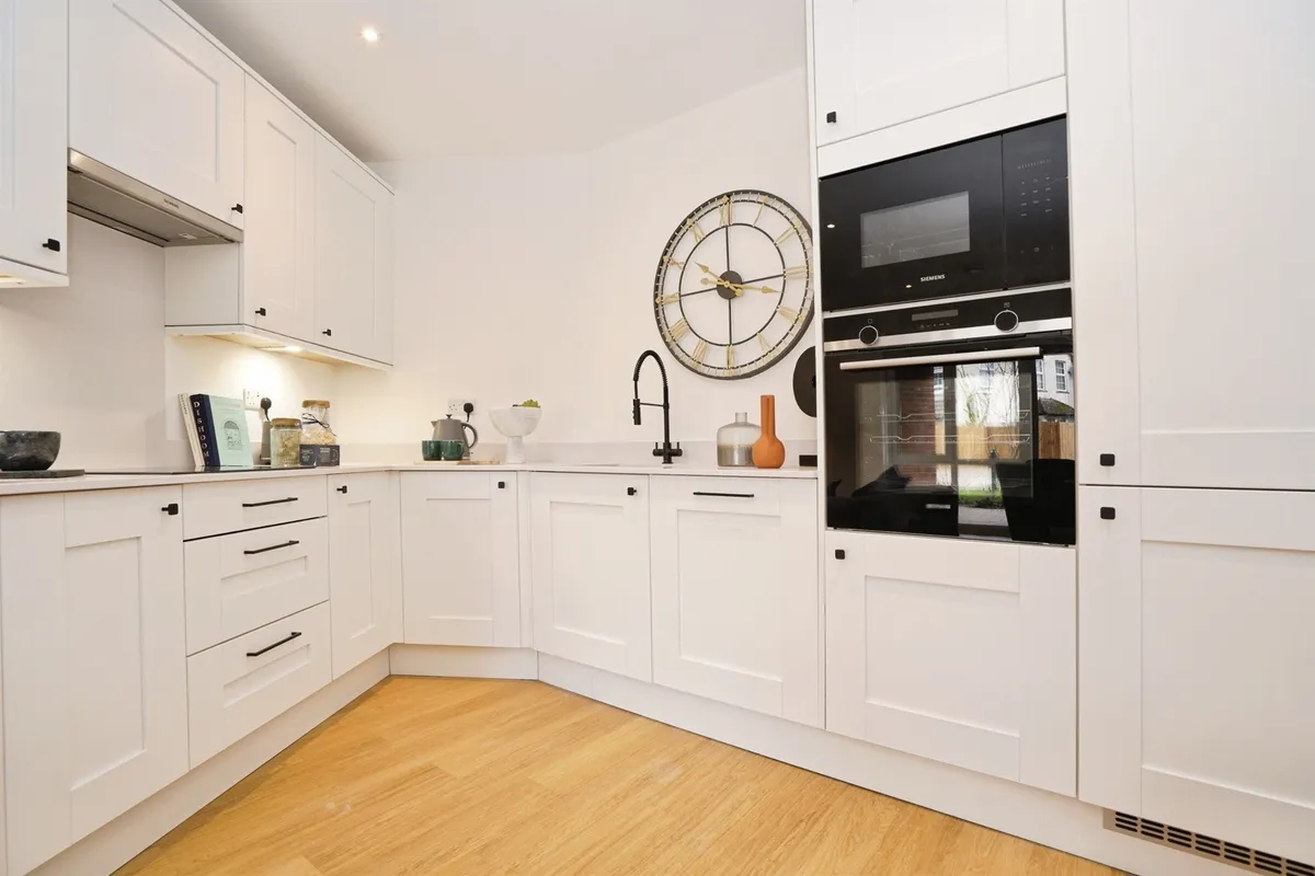 Apartment One, Viciniti Court, St. Albans