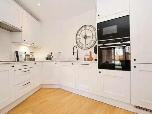 Apartment One, Viciniti Court, St. Albansphoto