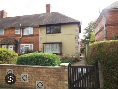 Burrows Avenue, Beeston, NOTTINGHAMphoto