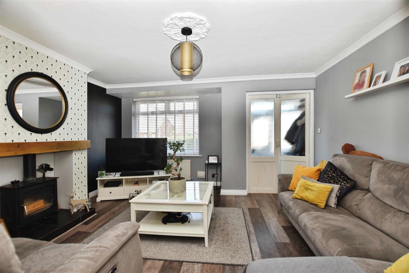 Thearne Lane, Woodmansey, Beverley Image 2