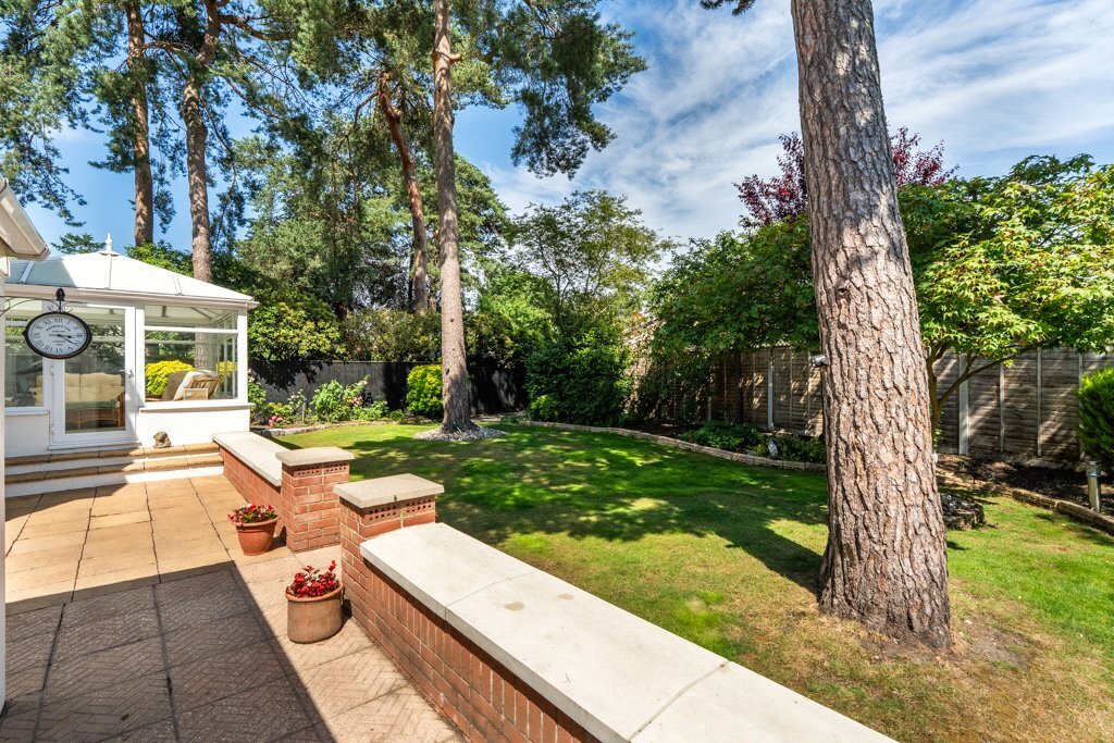 Moorside Road, West Moors, Ferndown, Dorset, BH22 Image 3