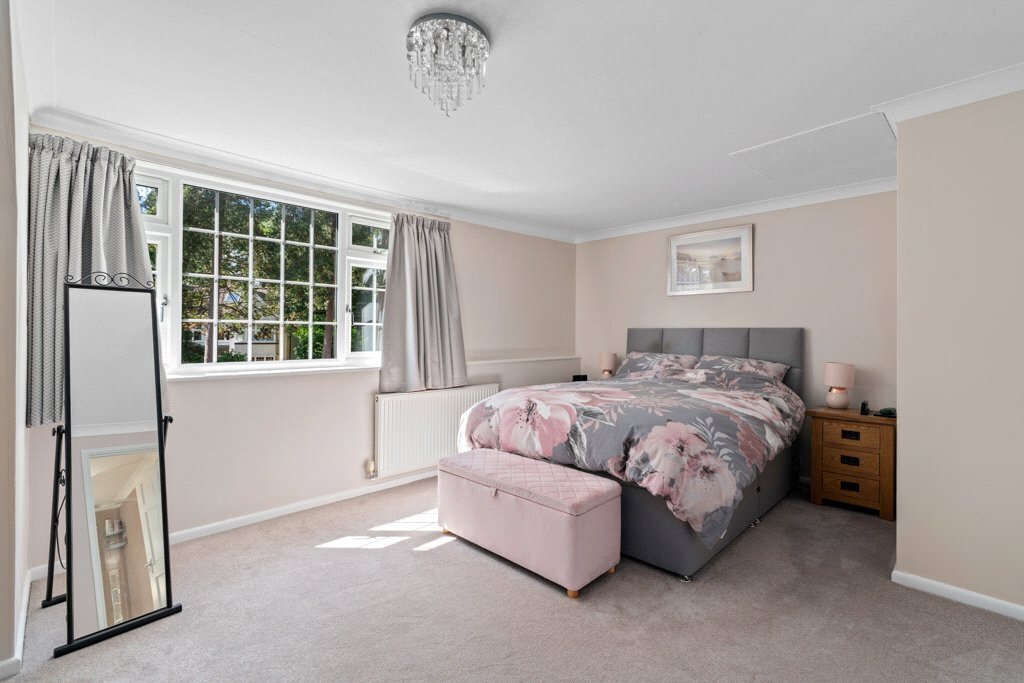 Moorside Road, West Moors, Ferndown, Dorset, BH22 Image 16