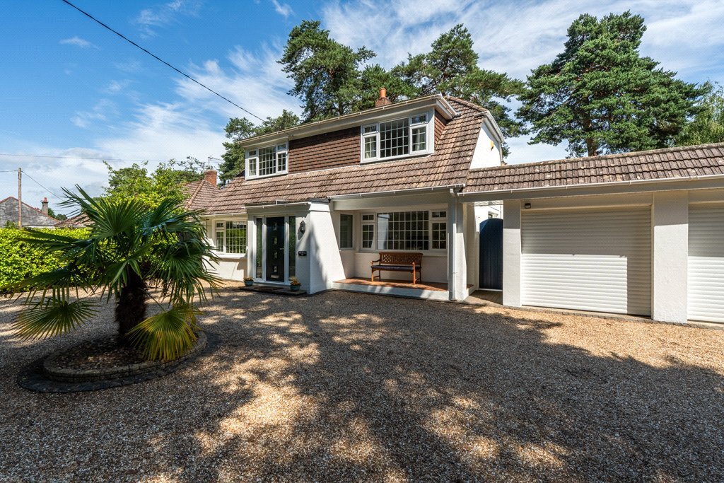 Moorside Road, West Moors, Ferndown, Dorset, BH22 Image 28
