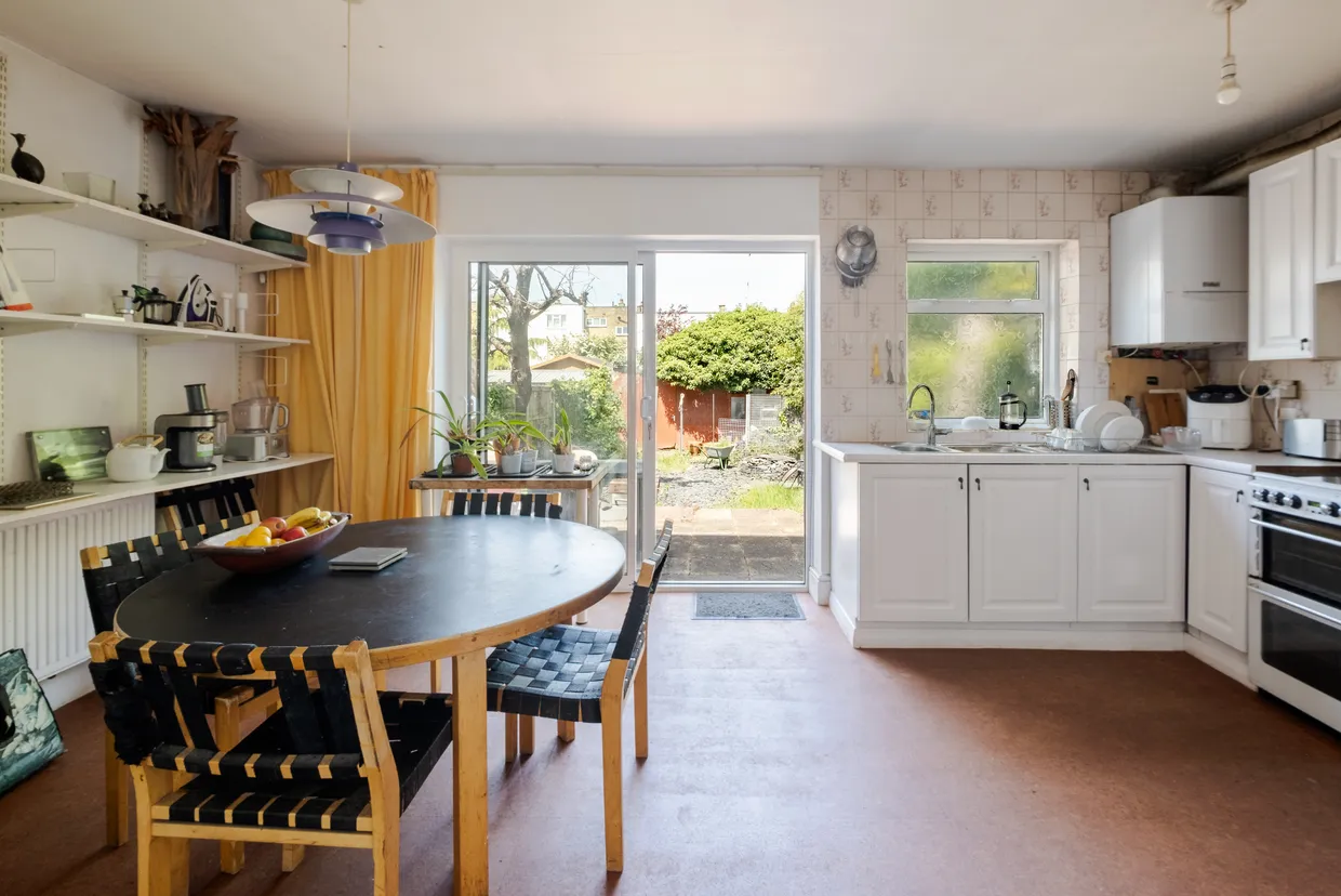 Greenham Road, London, N10 photo 6