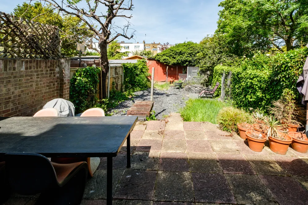 Greenham Road, London, N10 photo 18