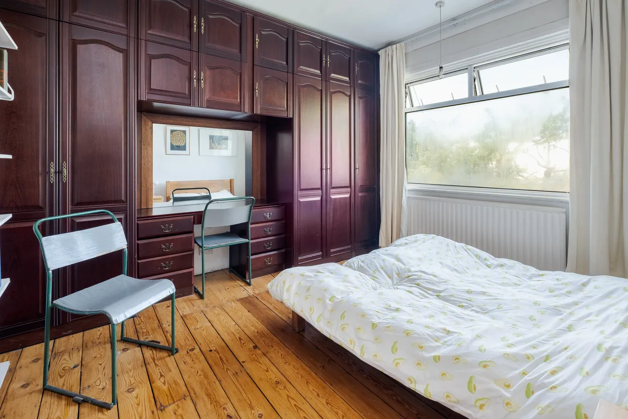 Greenham Road, London, N10 photo 19