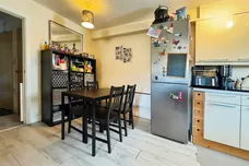 Oakwood Court, Crawley