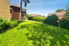 Oakwood Court, Crawley