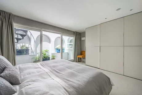Normand Mews, London, W14