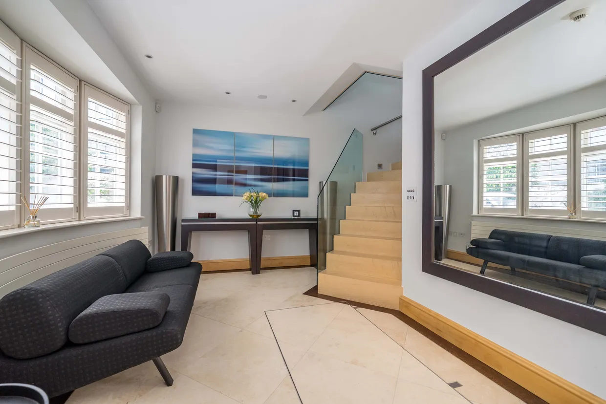 Normand Mews, London, W14 photo 12