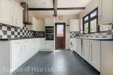 Grennell Road, SUTTON