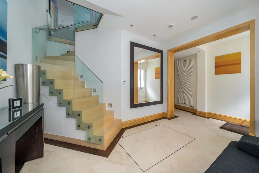 Normand Mews, London, W14 photo 16