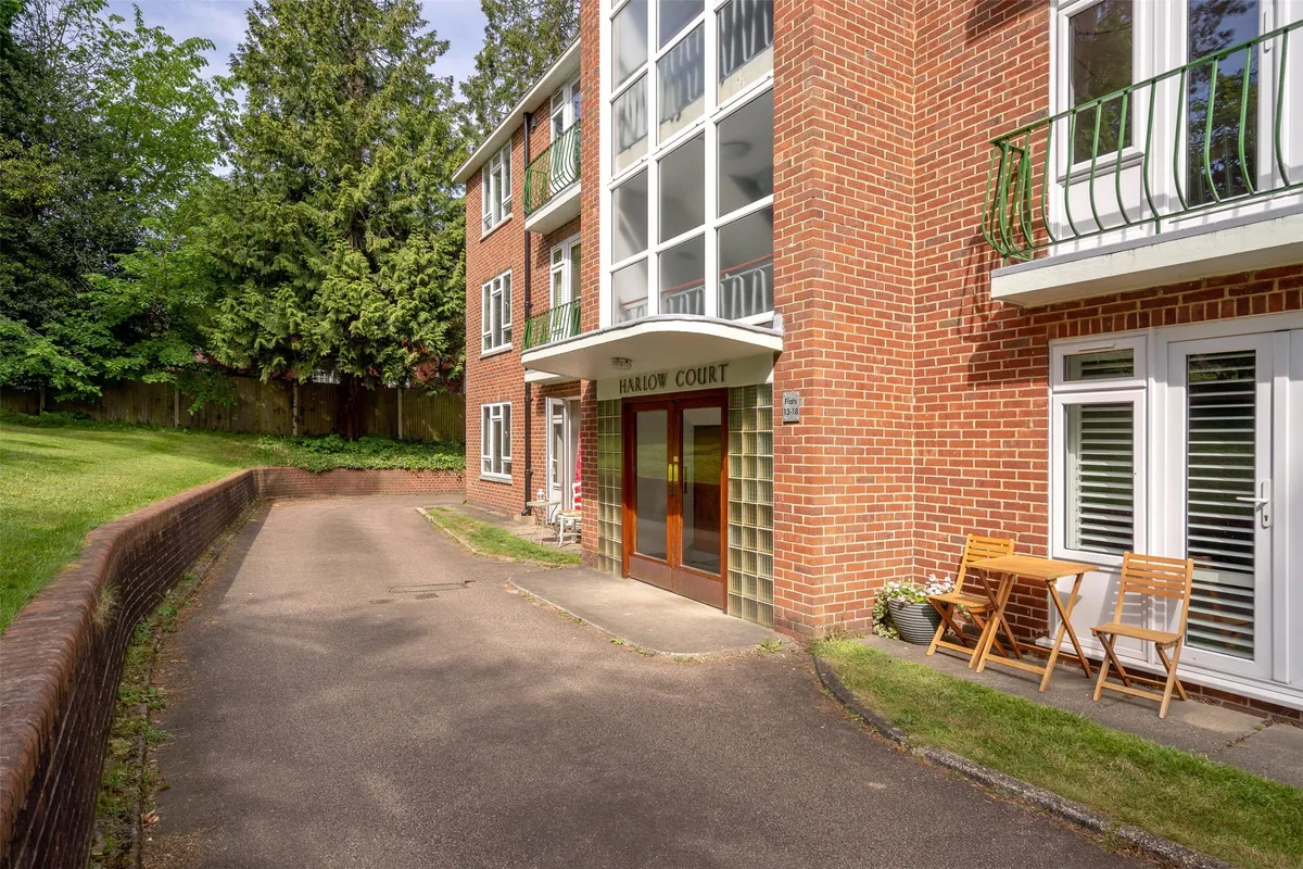 Wray Common Road, Reigate, Surrey, RH2