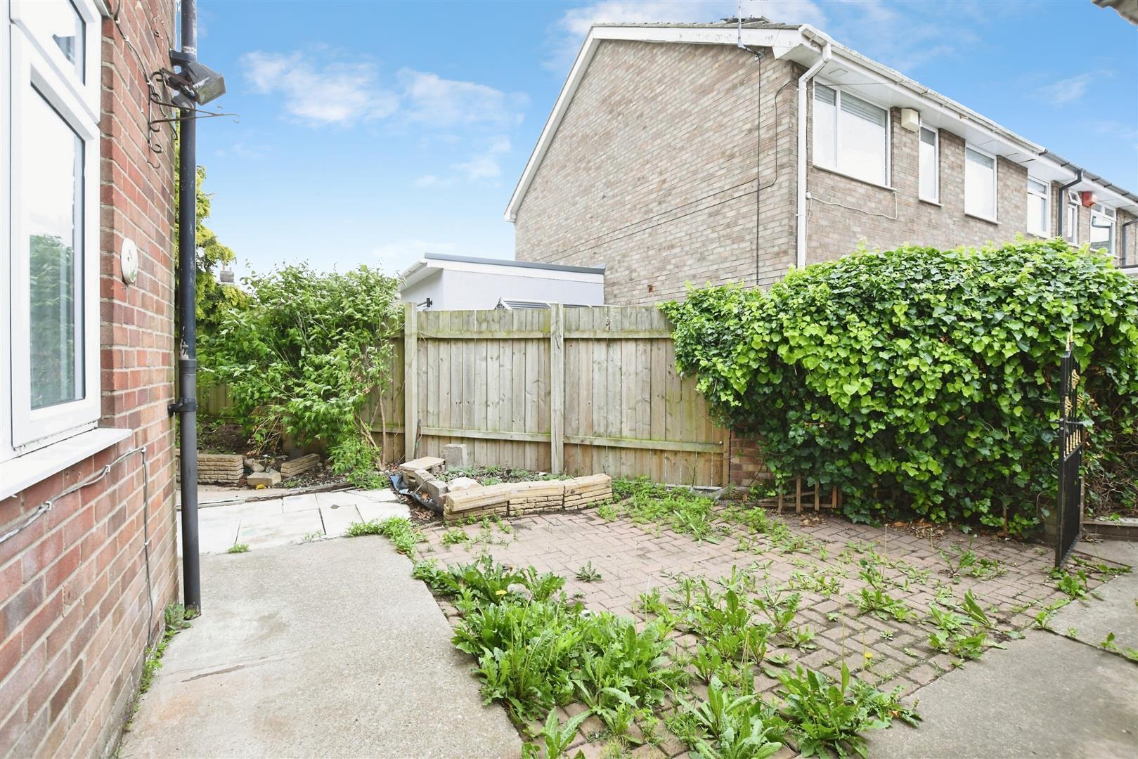 Cotterdale, Hull Image 14