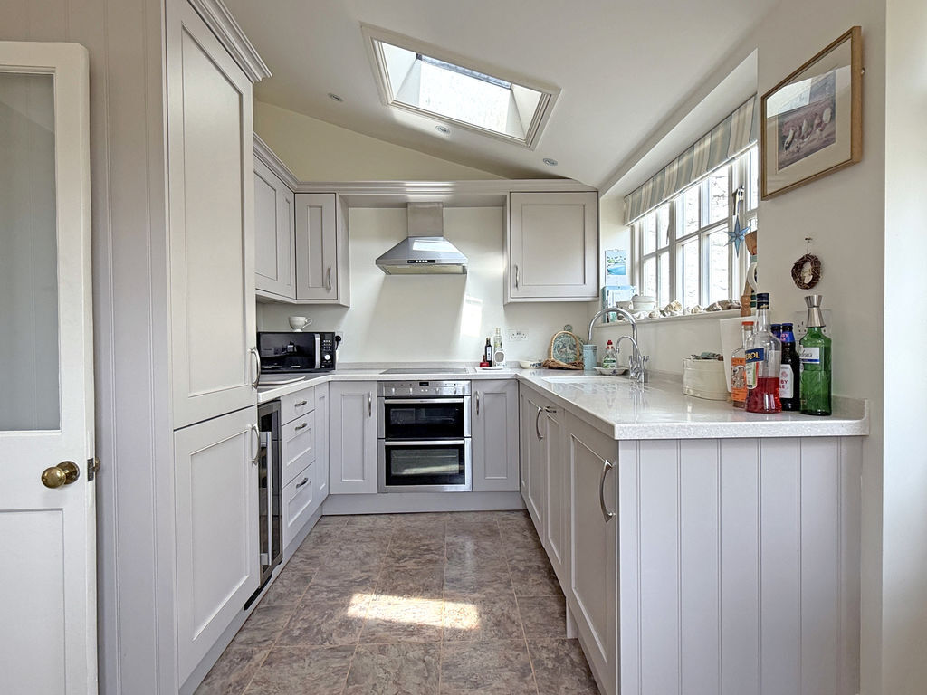 Coburg Terrace, Sidmouth Image 10