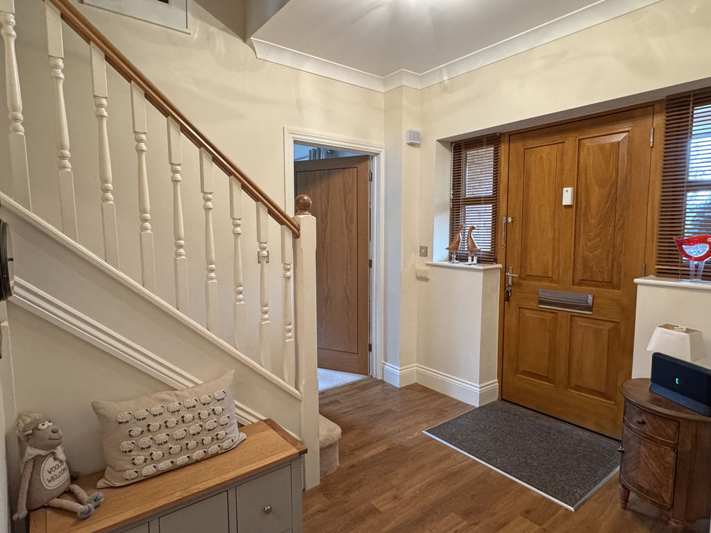 Stowbrook, Sidmouth Image 8
