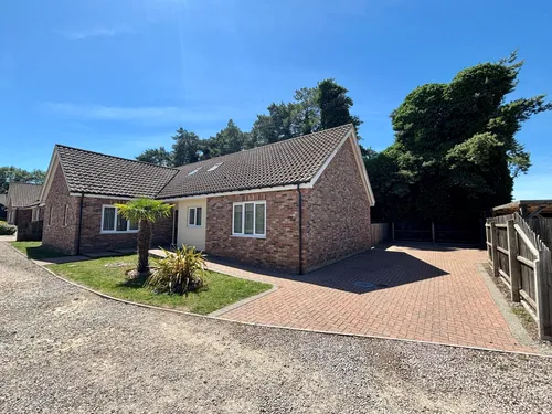Millers Rise, Lakenheath, BRANDONphoto