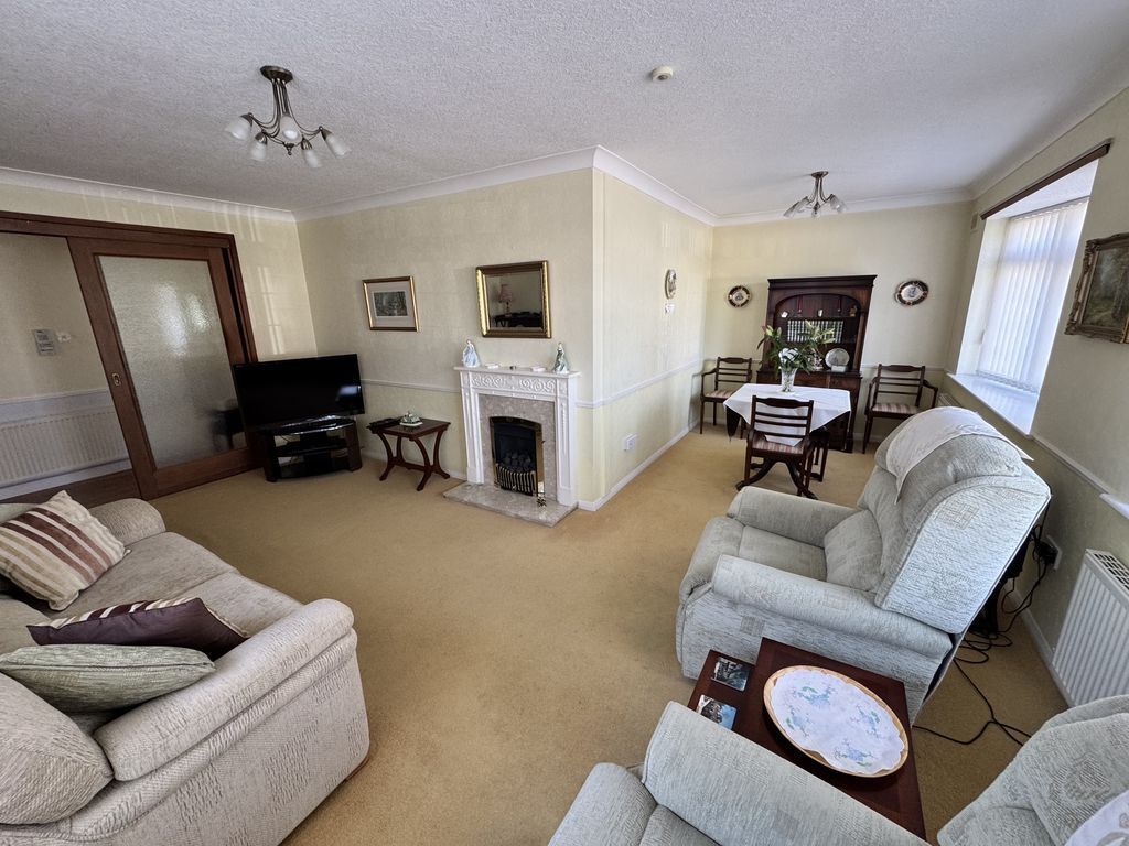 Fox's Covert, Fenny Drayton, CV13 6BQ Image 2