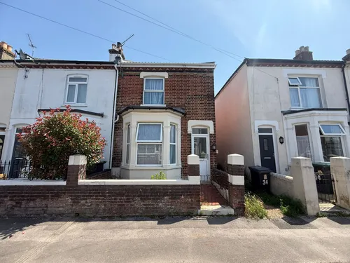 Avenue Road, GOSPORTphoto