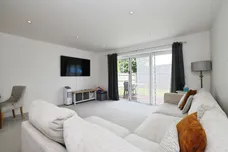 Mynarski Close, Salisbury