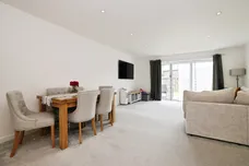 Mynarski Close, Salisbury