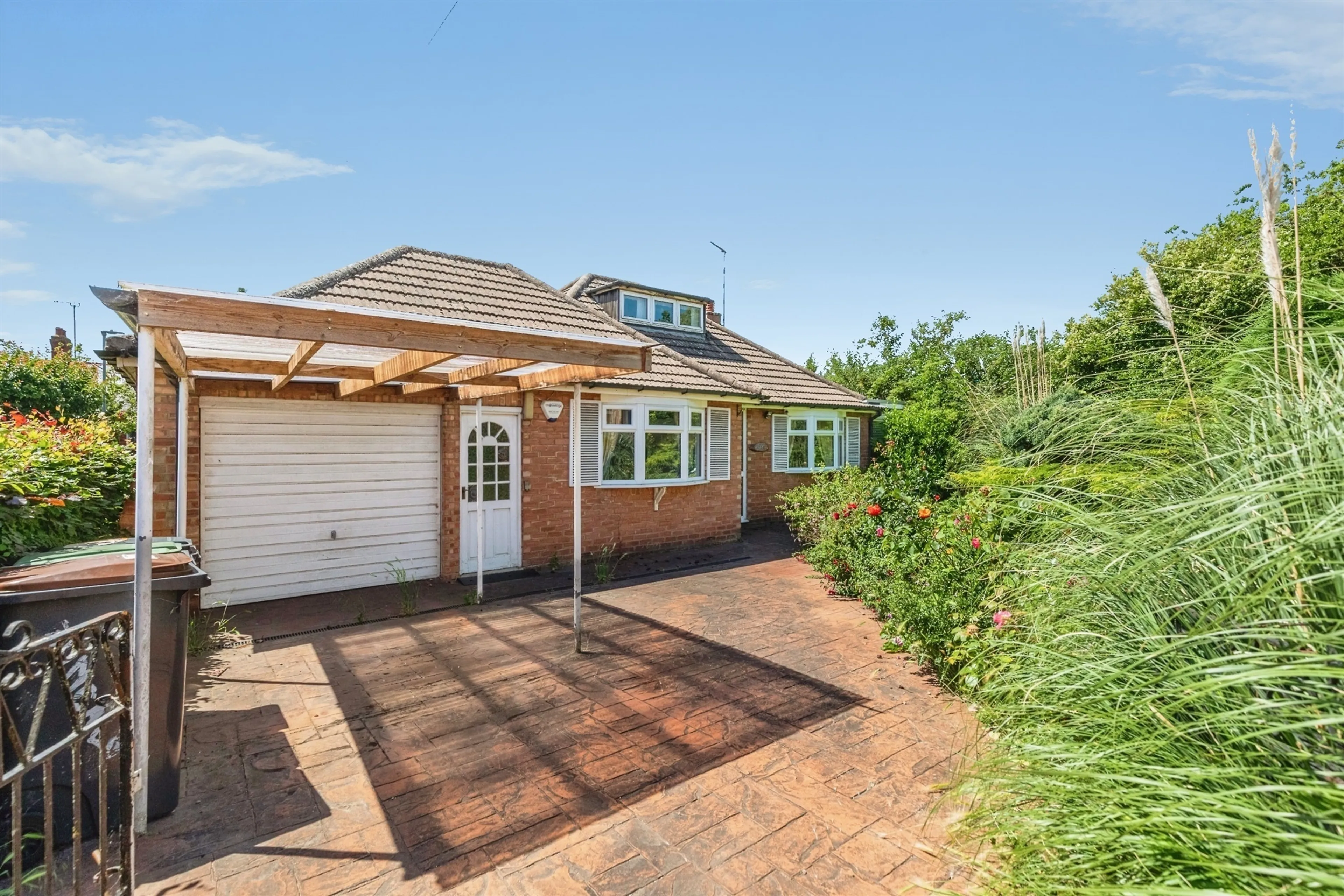 Property photo 0