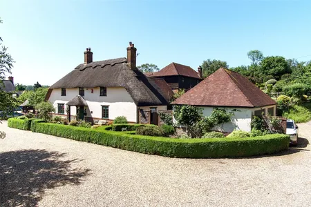 Clenston Road, Winterborne Stickland, DT11