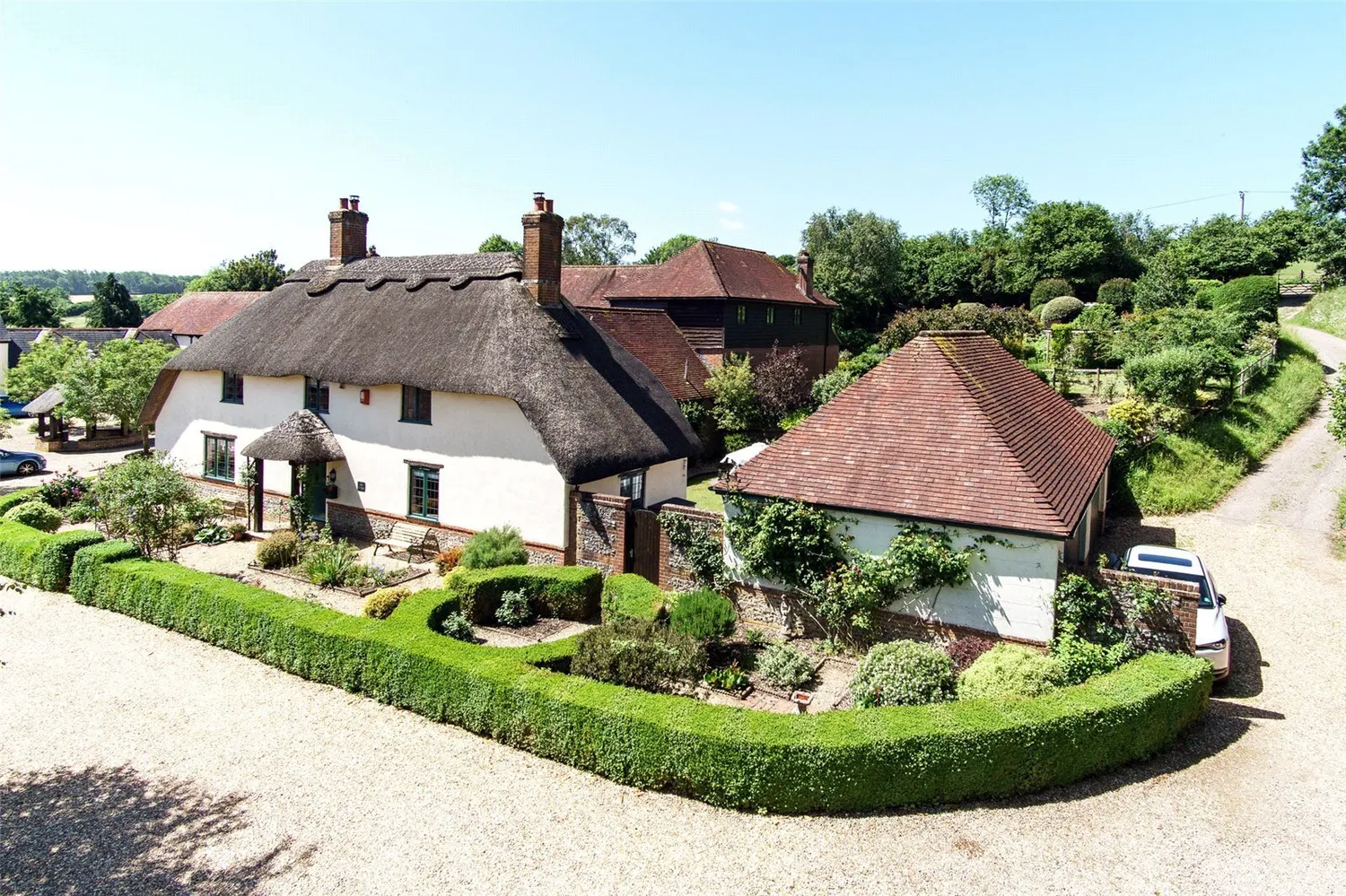 Clenston Road, Winterborne Stickland, DT11 photo 25
